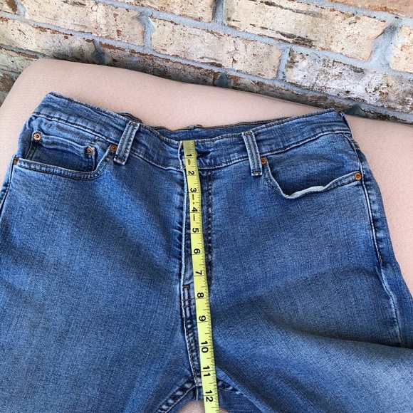 Levi’s Cotton Blend Medium Wash Straight Leg Jeans W36 L32 - Picture 11 of 15